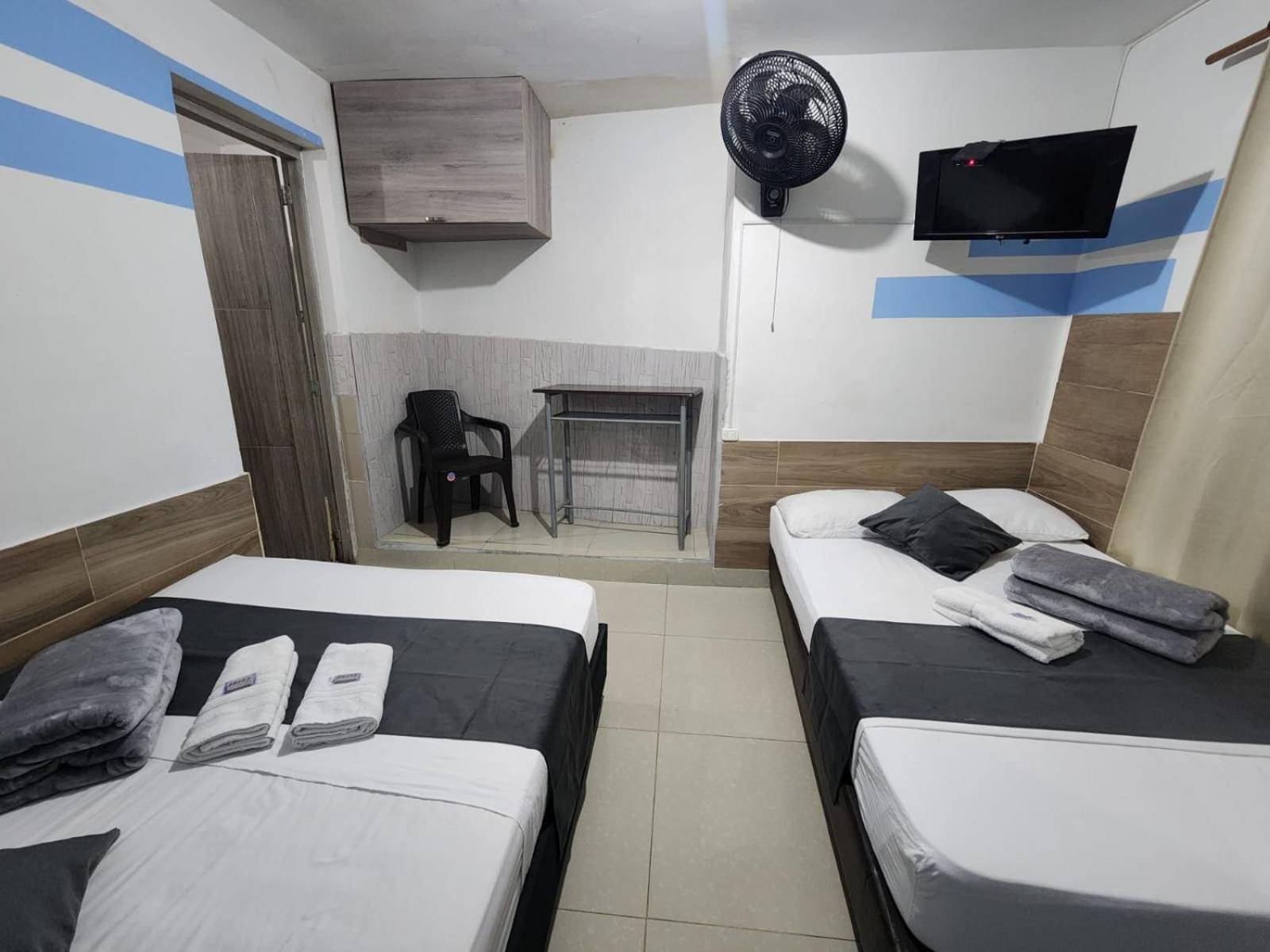 Hotel Medellin Calasanz Exterior photo