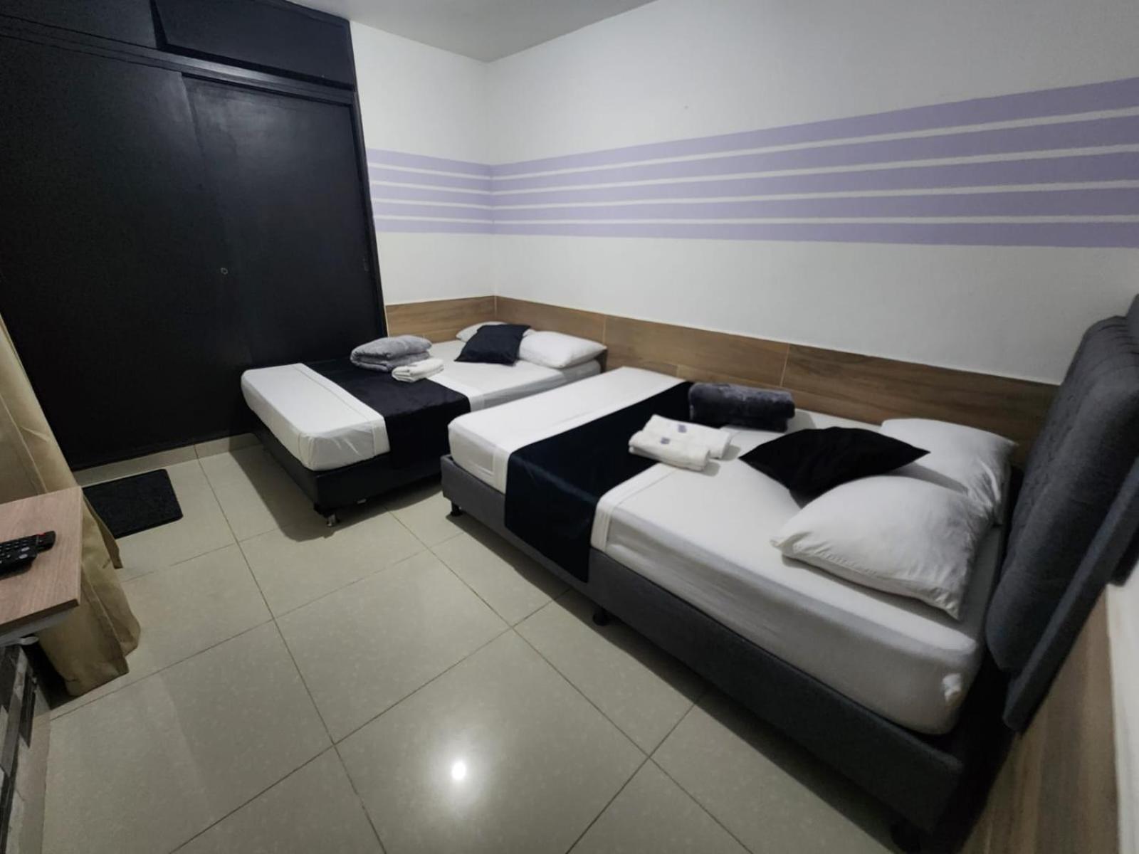 Hotel Medellin Calasanz Exterior photo