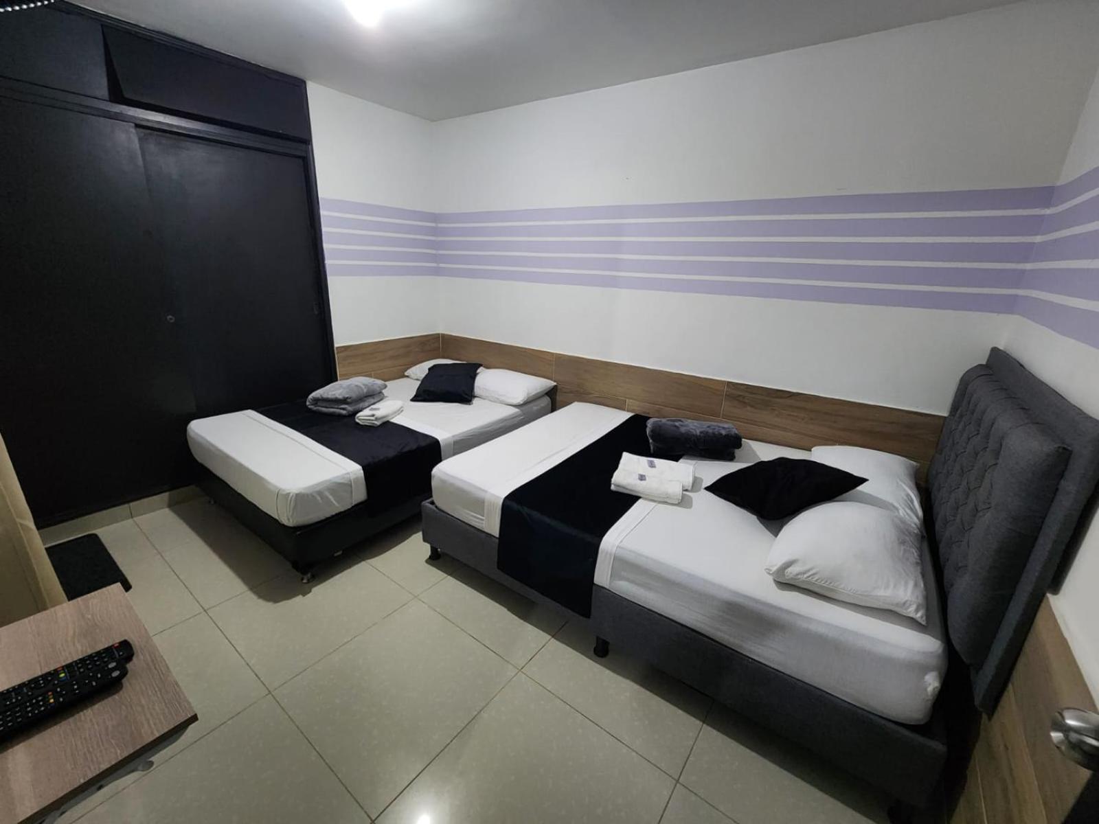 Hotel Medellin Calasanz Exterior photo