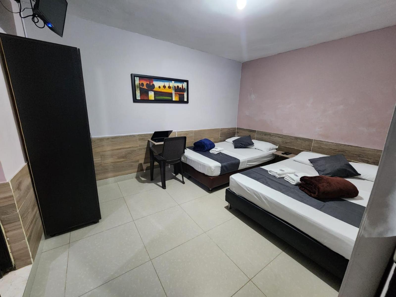 Hotel Medellin Calasanz Exterior photo